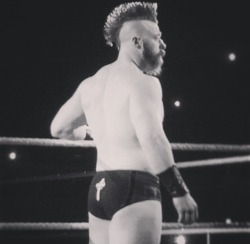 omgsheamus:  Dolph would be lucky to kiss that ass .. 👅