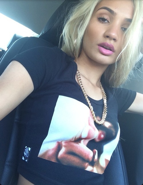 flyonvogue: heyjeda:  celebs x modern x hip hop made a funny video which includes talk bou