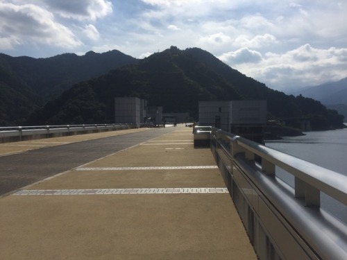 japanteacher:Fat bike ride to Miyagase dam, Kanagawa, Japan