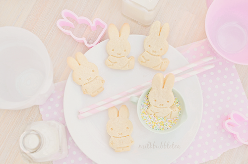 Porn photo mochi-bunnies:  Miffy shaped sugar cookies