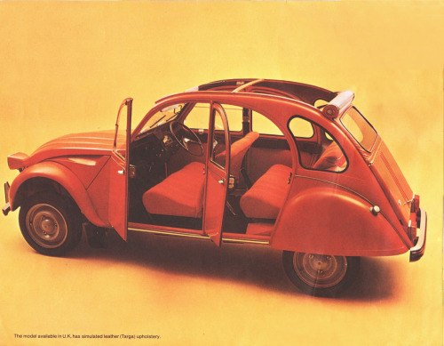 2CV folder for the british market, 1971. Unknown artist. Agency Delpire for Automobiles Citroën, Fra