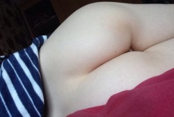 cuddlesinafort:  🍑 