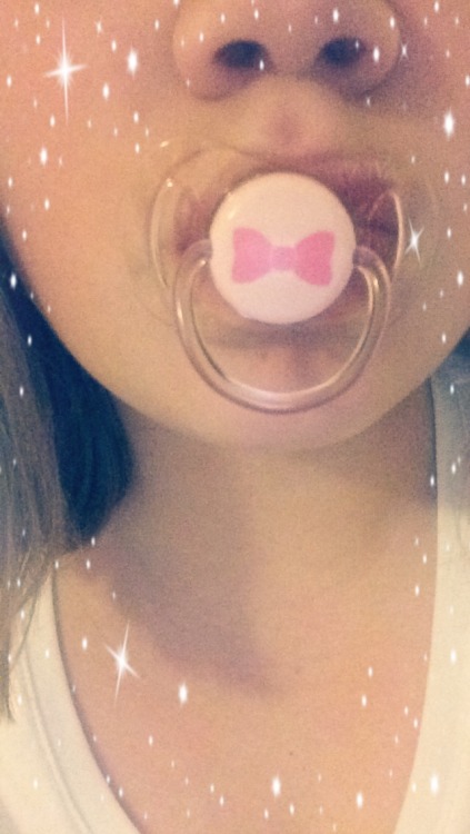 nudes-or-gtfo-bb:  I love love love love love my new paci 💕💕💕💕