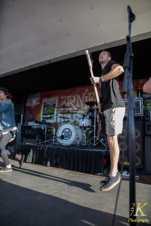 Chunk! No, Captain Chunk!  - Playing the Vans Warped Tour at Darien Lake (Buffalo, NY) on 7.8.14 Cop