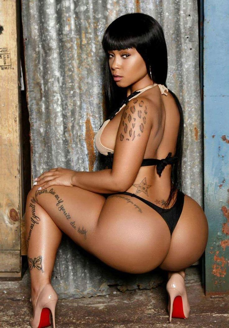digitalmastermind972:  Ass Wednesday 🎤🎤🎤🎤1/2