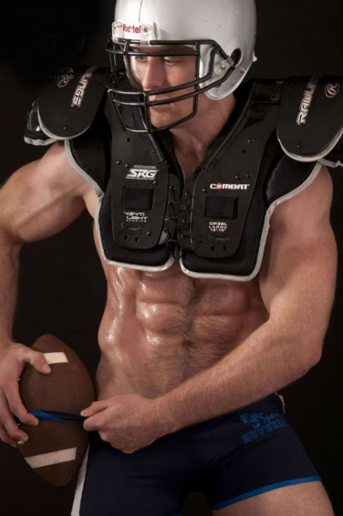 masculineform:  Masculine Beauty 