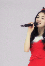 sonesource:  Soshi Christmas Countdown 🎄 December 19th: Santa Baby (091231) 