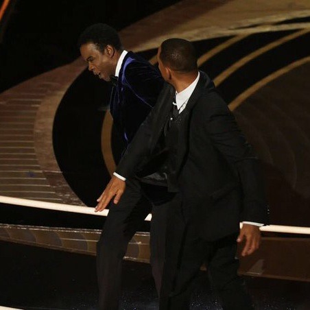 homosexualslug:love that will smith has been a meme for loving and defending his wife at an award show twice now. the ultimate wife guy.
