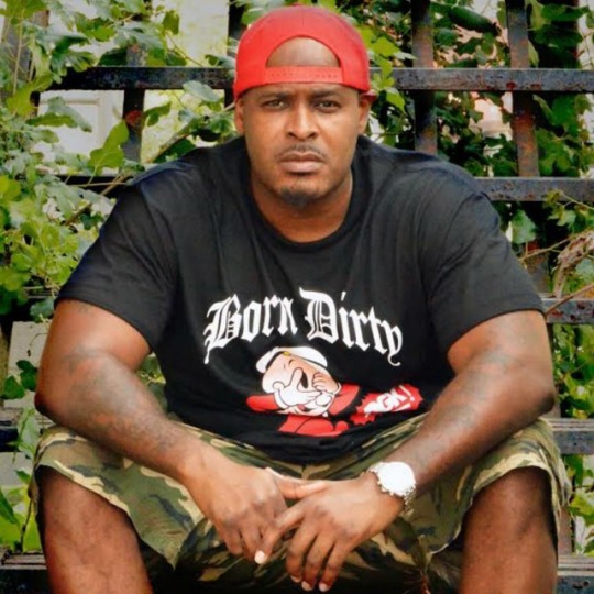 sevenonetree:  Sheek Louch of THE LOX