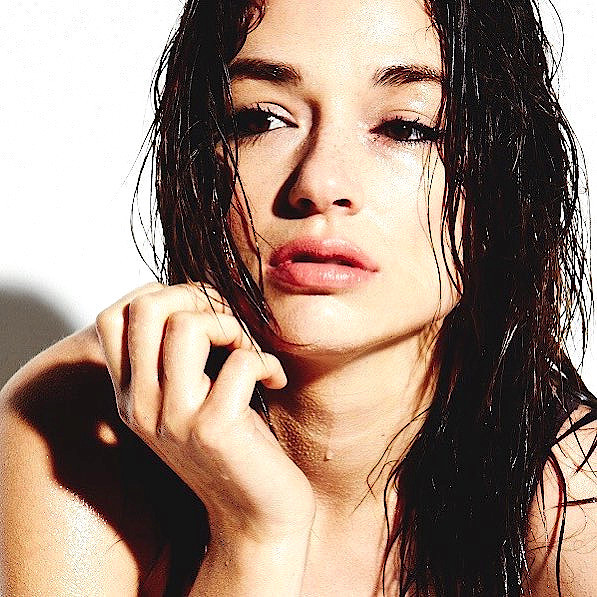 Crystal Reed Sexy