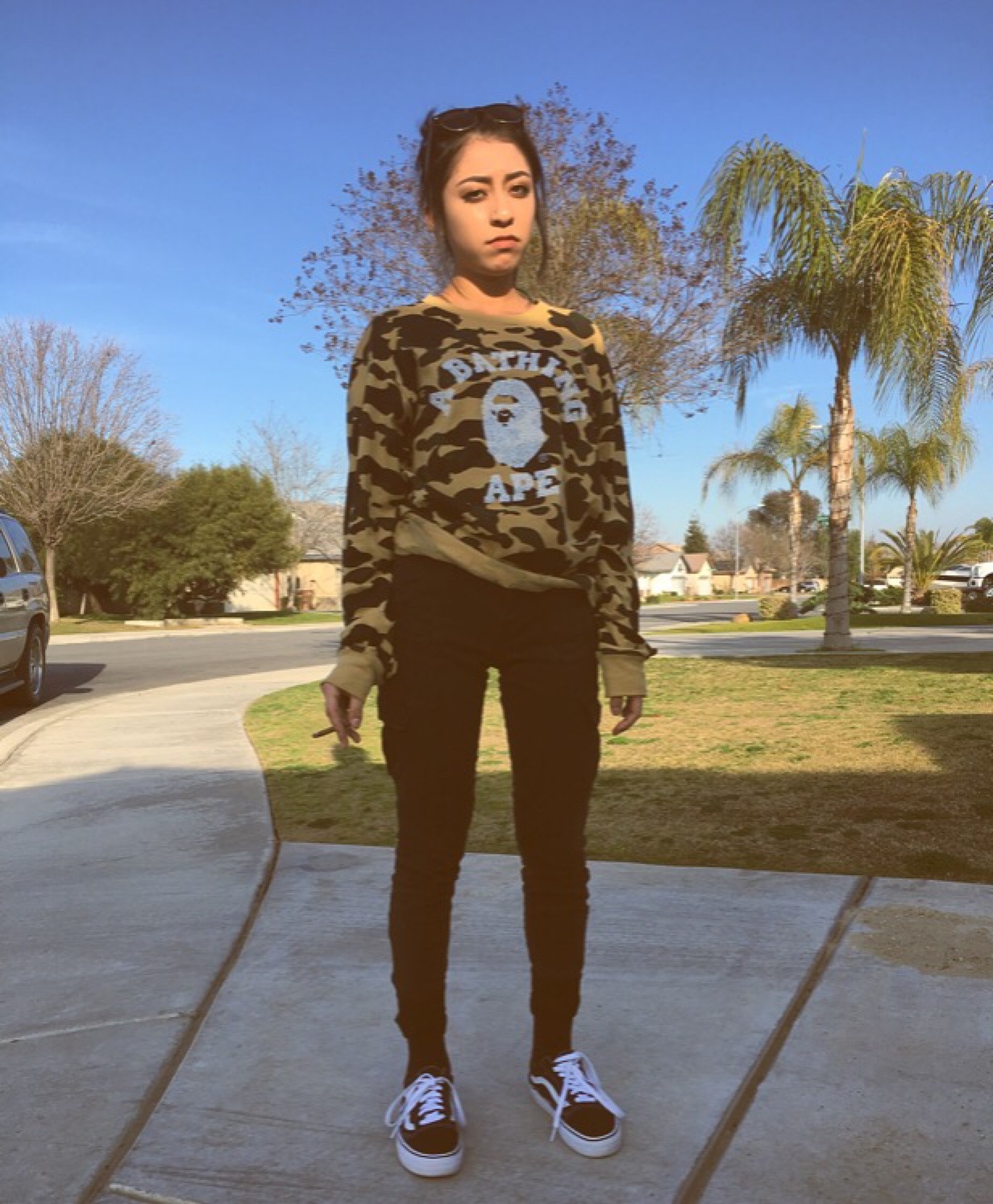 mybeautifuldrktwistedfantasy:  Nothin serious, just sum fun Kodak moments #ima#bitch#in#bape