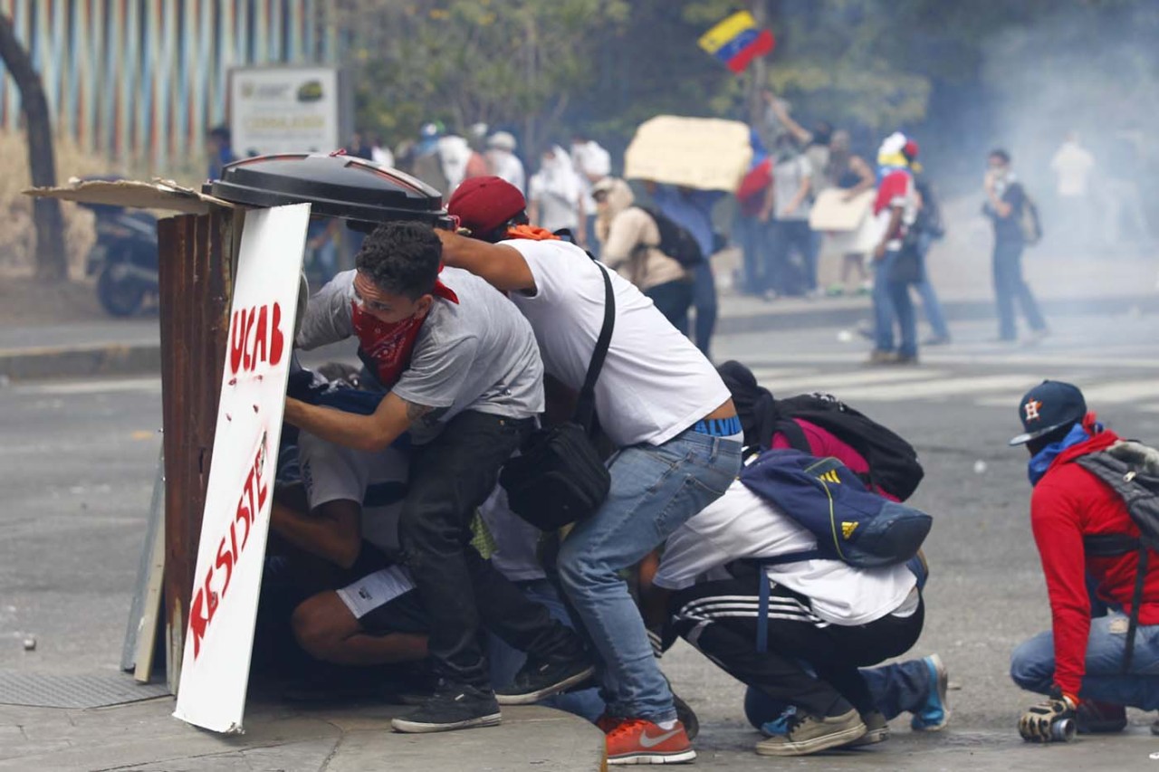 juancarls:  La represión del gobierno se mudó a Bello Monte… 20/03/2014.   