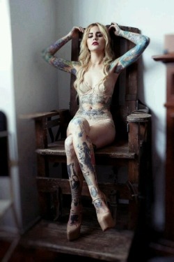 Women with tatoos