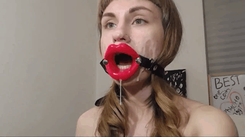 LATEX SLUT