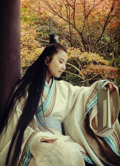 changan-moon: Traditional Chinese hanfu by 夏达Xia Da