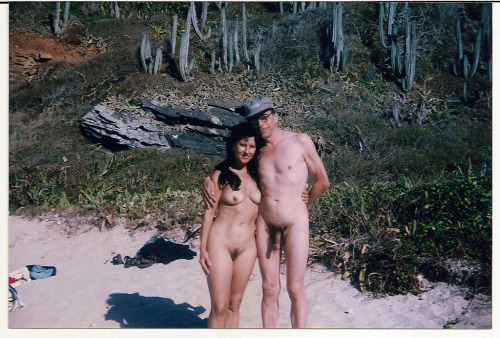 Parejas desnudas