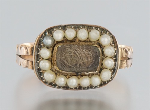 lost-in-centuries-long-gone:   A Georgian Mourning Ring with Pearls, ca. 1800s Ring size 5. Tested 1