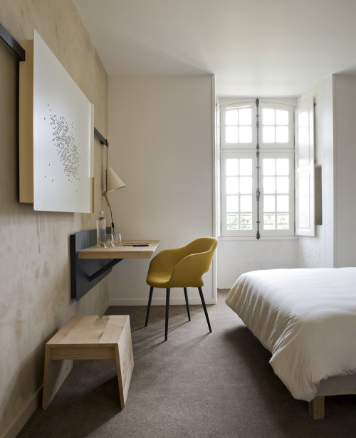 {Taking shelter in the Loire Valley stands one of the largest monastic sites remaining from the Midd