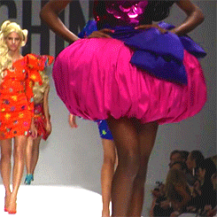 howtobeafuckinglady:  Moschino Spring/Summer 2015 #Maria Borges  #Riley Montana  #Cindy Bruna #Leomie Anderson #Leila Nda  