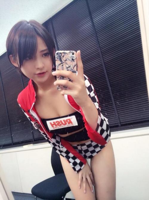 kojimmblr:  鈴木咲 
