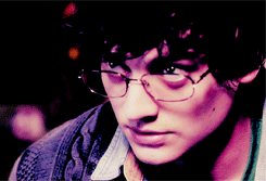 I APPRECIATE YOUR FACE, SIR. [ ANEURIN BARNARD GIFS ] [ 3 / ?? ]