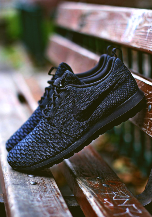 unstablefragments:  Nike Flyknit Roshe Run NM ‘Black/Black’ via WorldBox Buy it @ SNS | WorldBox | F