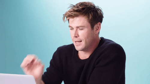 Source : Chris Hemsworth Goes Undercover On Youtube, Twitter And Quora | Gq