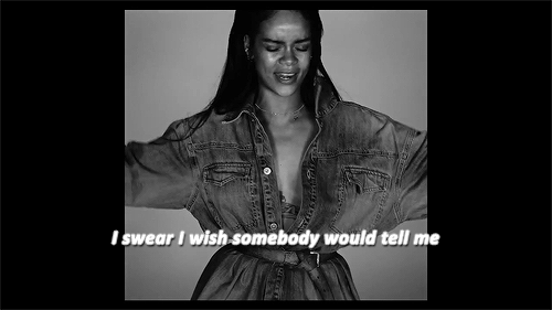 femburton:  keithsweatshop:raw emotion and theatrics but song still wack  she is trying so hard not to let this flop