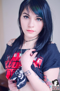 allsuicidegirls:  Photoset of the day: Totiga