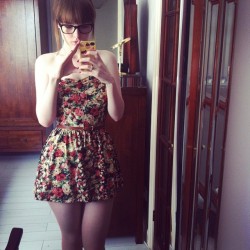 anothersh0tatlife:  New playsuit day 🌸☺️☀️
