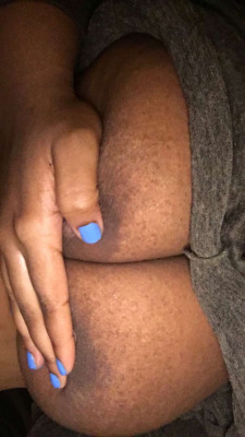 thetruemesiah:  @hazelcurvesxxx@hazelcurvesxxx