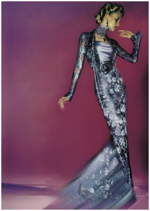 robertocustodioart: Esther de Jong for Dior by Nick Knight 1998