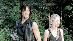 queensansastark:  BETHYL MEME || 2 episodes (&frac12;)  4x10 