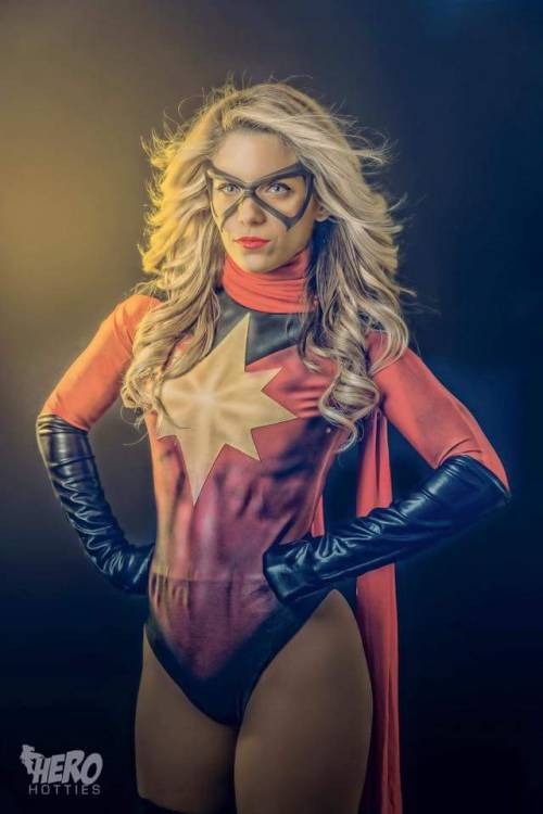 wsorrow:  The amazingly beautiful Laney Jade… best Supergirl in cosplay!!!