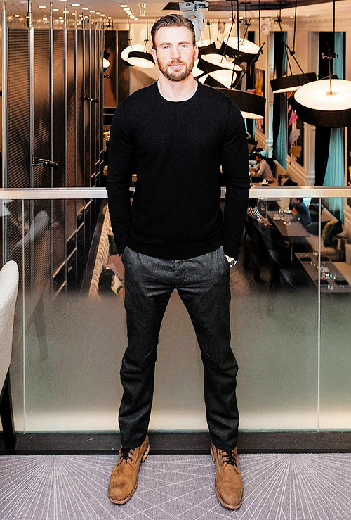 forassgard:  Chris Evans at TIFF 2014 x 