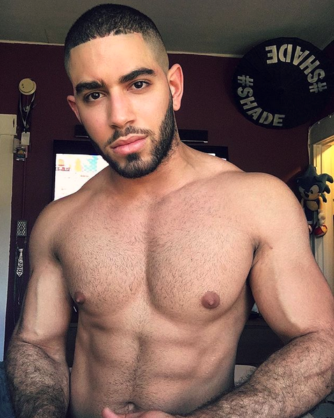 your-favourite-son:  Hit me up at Twitter  🅱reed me Daddy💦💦 💦 (@GayBareback1)