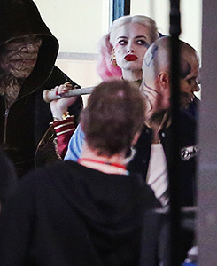 margetrobbiearchive: MARGOT ROBBIE AS HARLEY QUINN ON SET OF ‘SUICIDE SQUAD’, MAY 3RD, 2015