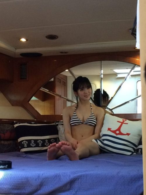 negyuria:  (NGT48奈良未遥　東京湾クルーズ オフショ祭り　♯３船内編② – B.L.T.webから) 
