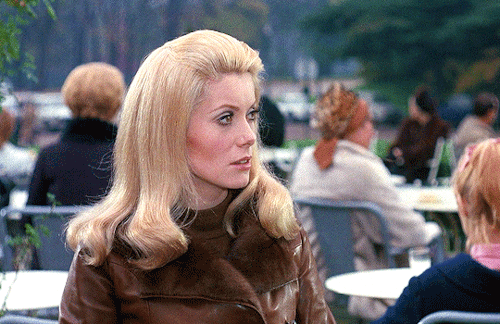 emmanuelleriva: FAVORITE FASHION MOMENTS IN FILMS Clueless (1995) dir. Amy HeckerlingRear Window (19