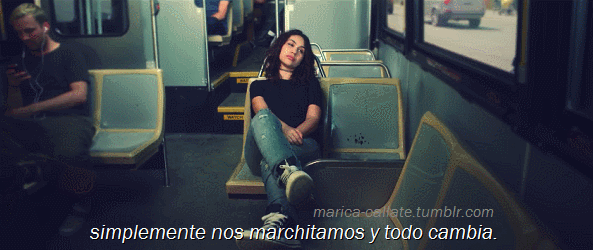 marica-callate:    Alessia Cara - Seventeen.-Kit Kat.