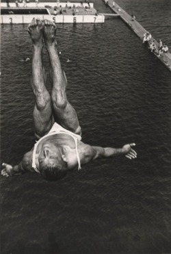 1bohemian:  Aleksandr Rodchenko - Dive, 1934