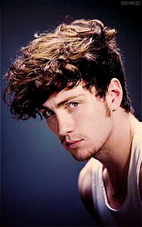 Porn photo entranceshiya: Aaron Johnson | more on my