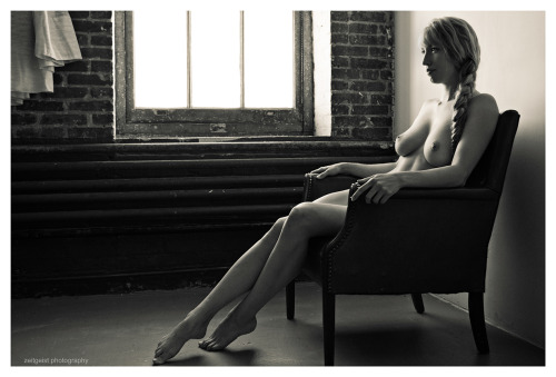 scherbius:  model Verronica © zeitgeist photography 2014 