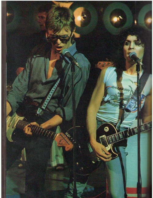 dinle1980:David Bowie and Marc Bolan (T.Rex)