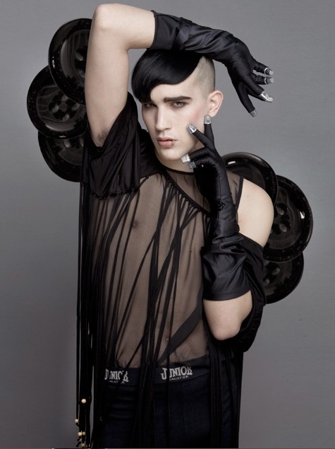 mansexfashion:  Potographer: Álvaro VillarrubiaMan+Sex=FashionFollow Me on Instagram
