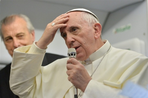 m33x:  hoechleberryfinn:  breakingnews:  Pope: ‘Who am I to judge’ gay people?