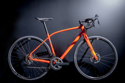 suite116:  Specialized Diverge Elite DSW (via Ocho bicis destacadas de la gama Specialized 2016)