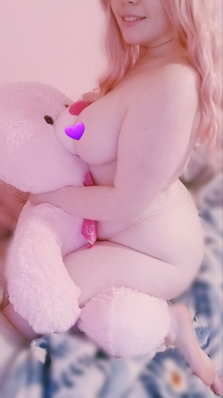 strudelxpuff-deactivated2022112:I know you wish you were the bear 💕