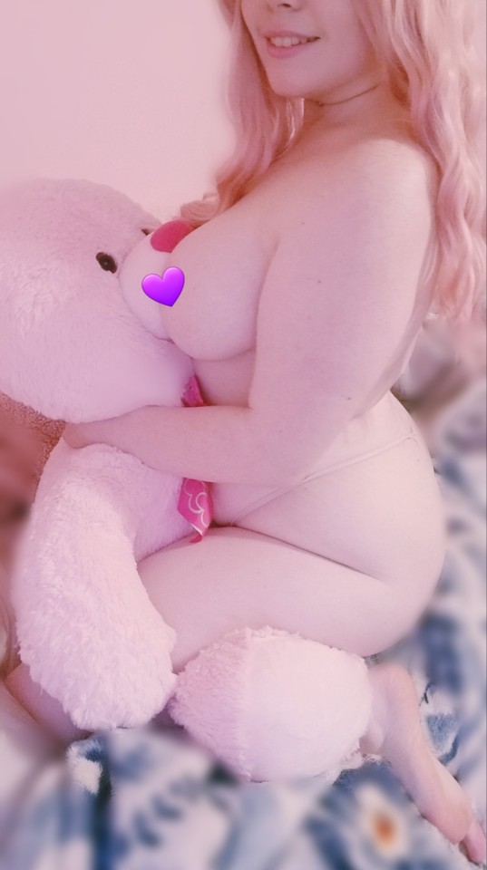 strudelxpuff-deactivated2022112:I know you wish you were the bear 💕