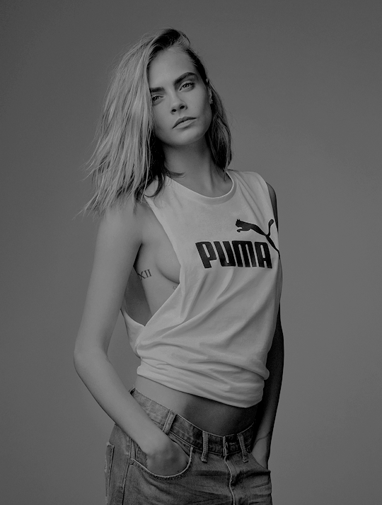 glamoroussource:   my sexuality is not a phase. i am who i am.